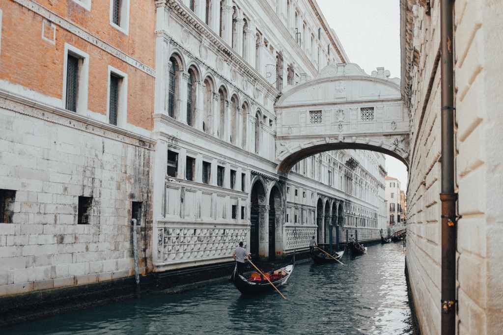 Bridge of Sighs Bridge of Sighs - Photo by Max Avans on Pexels.com