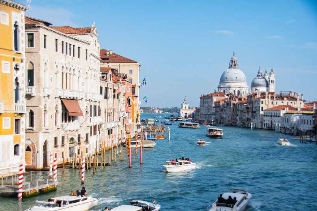 Grand Canal Grand Canal - Photo by Siegfried Poepperl on Pexels.com