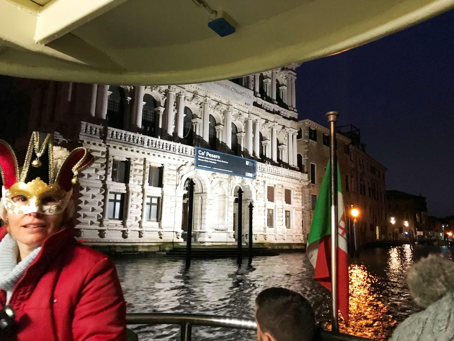 Vaporetto 1 tour - Ca Pesaro Grand Canal Vaporetto 1 tour - Ca Pesaro