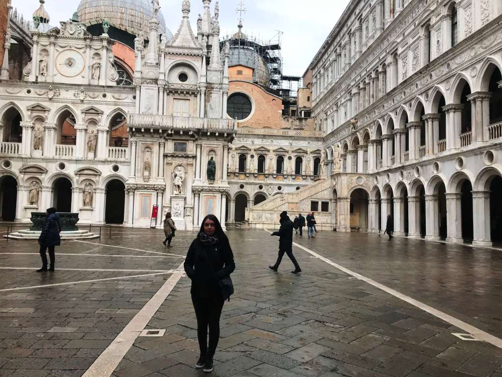 Doge's Palace's courtyard Doge's Palace's courtyard