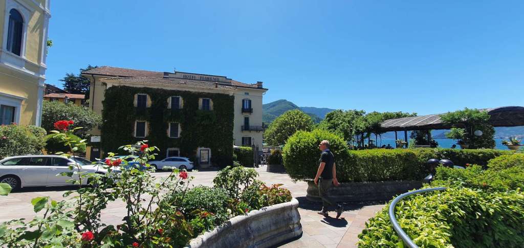 Hotel Villa Serbelloni courtyard