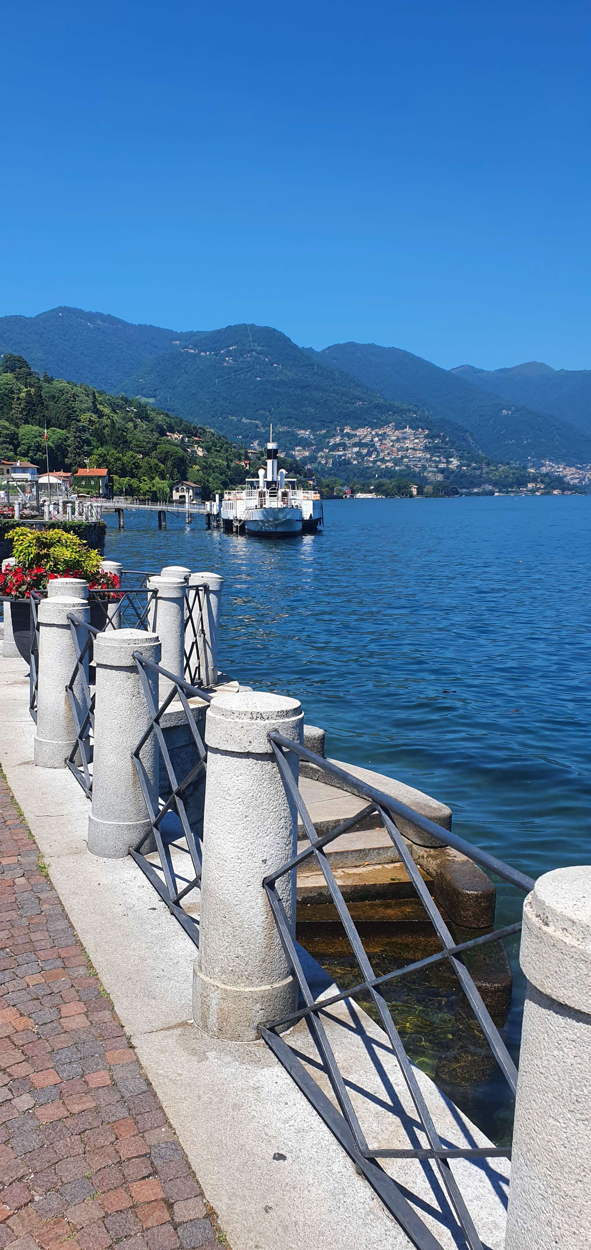 Lake Como promenade