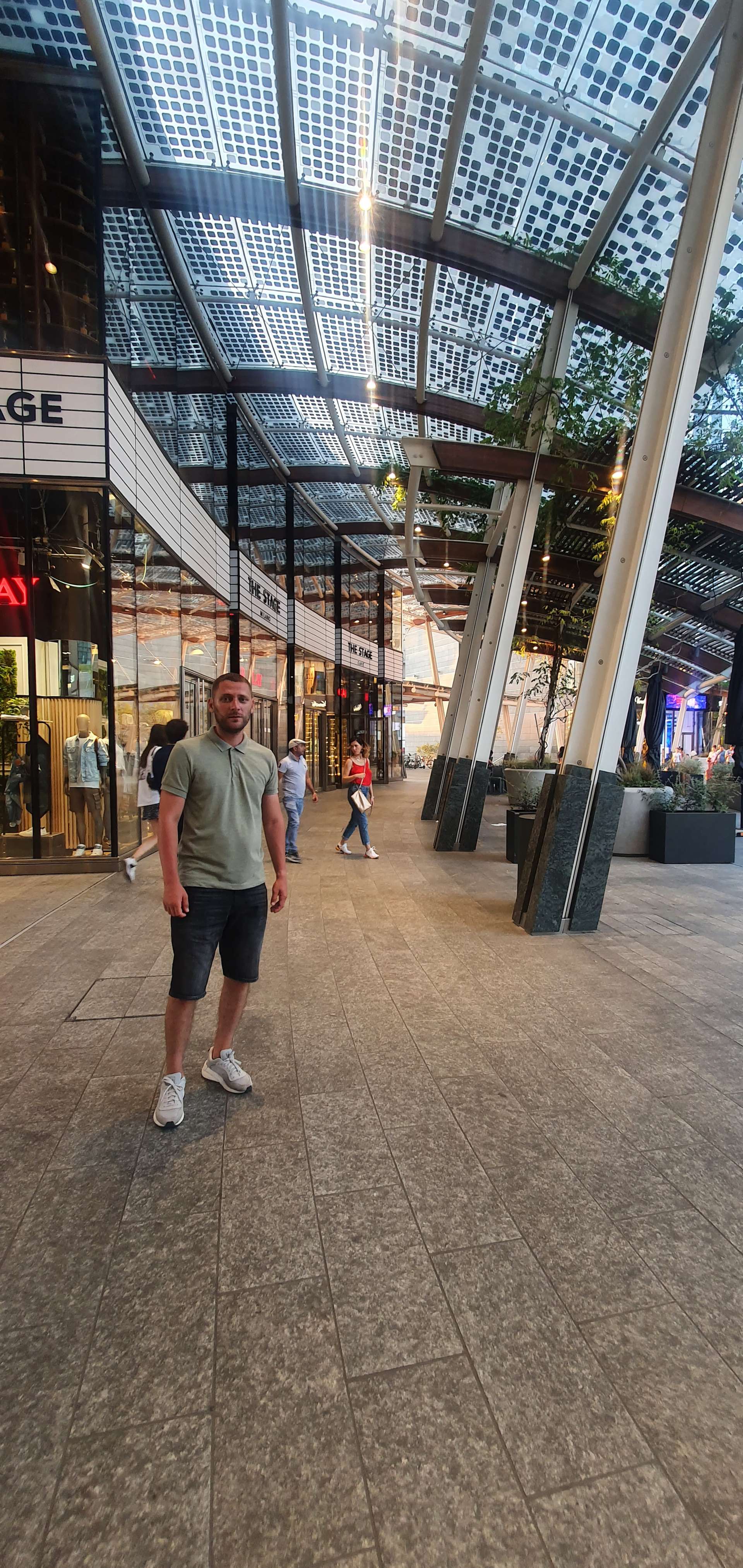 Piazza Gae Aulenti