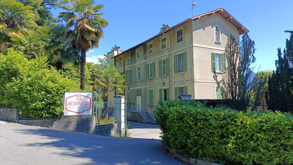 Lake Como Peace Lodge - Menaggio, Italy