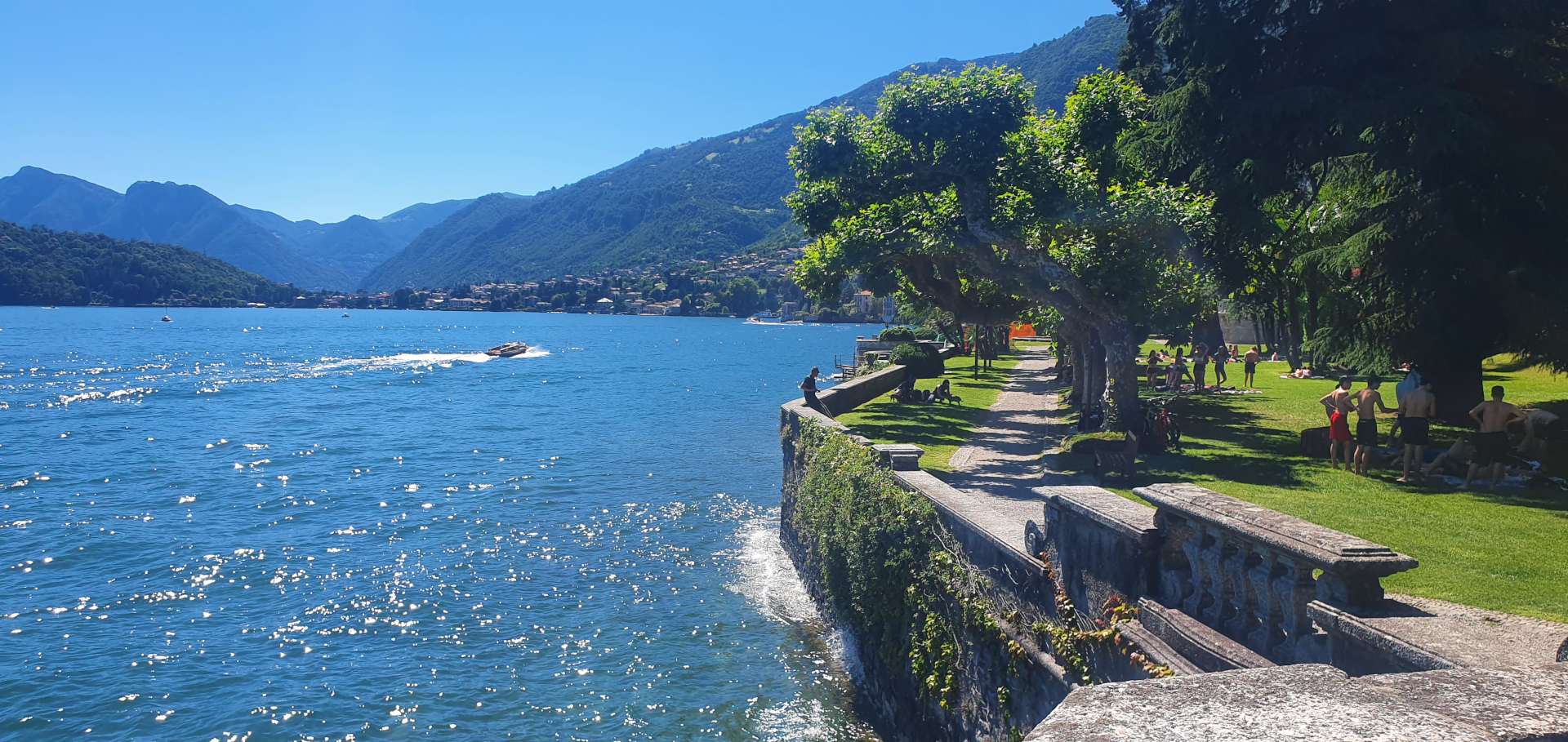 Parco Civico Teresio Olivelli - Tremezzo, Lake Como, Italy Parco Civico Teresio Olivelli - Tremezzo, Lake Como, Italy
