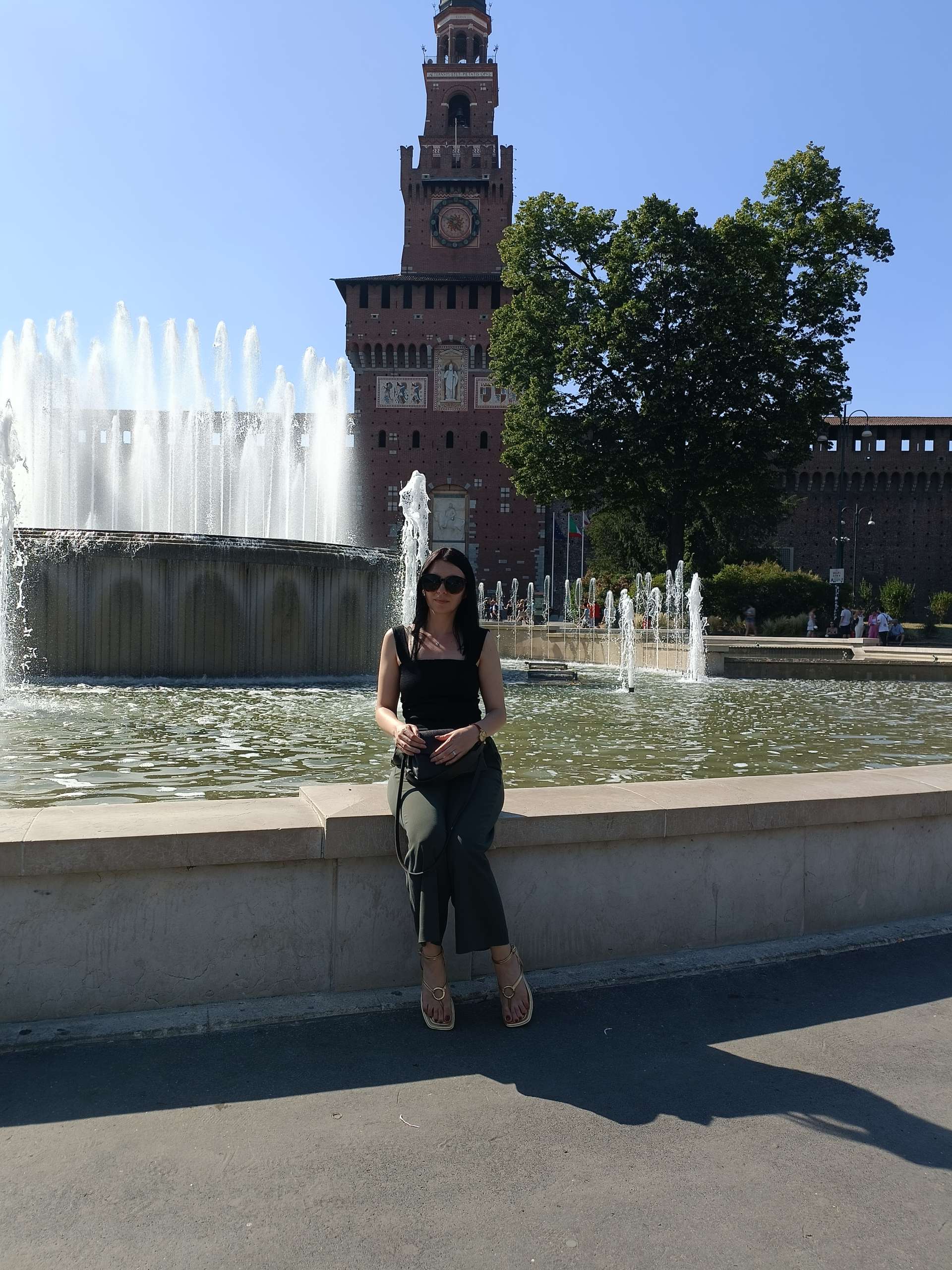 Sforzesco Castle and the fountain