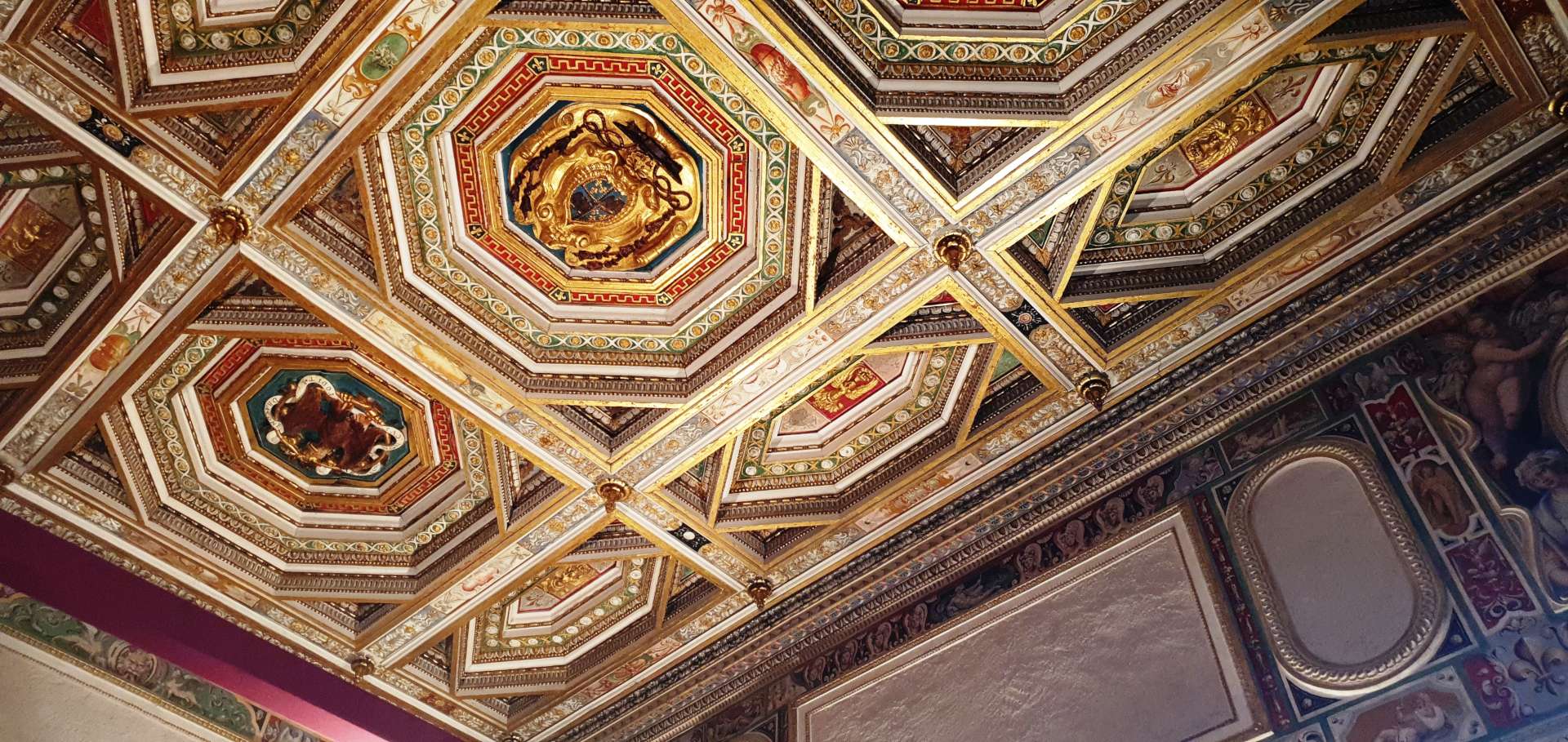 The ceiling in the bed chamber of Ippolito d'Este, at Villa D'Este in Tivoli The ceiling in the bed chamber of Ippolito d'Este, at Villa D'Este in Tivoli