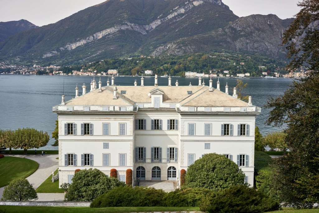 Villa Melzi - Photo by Steffen Lemmerzahl on Unsplash