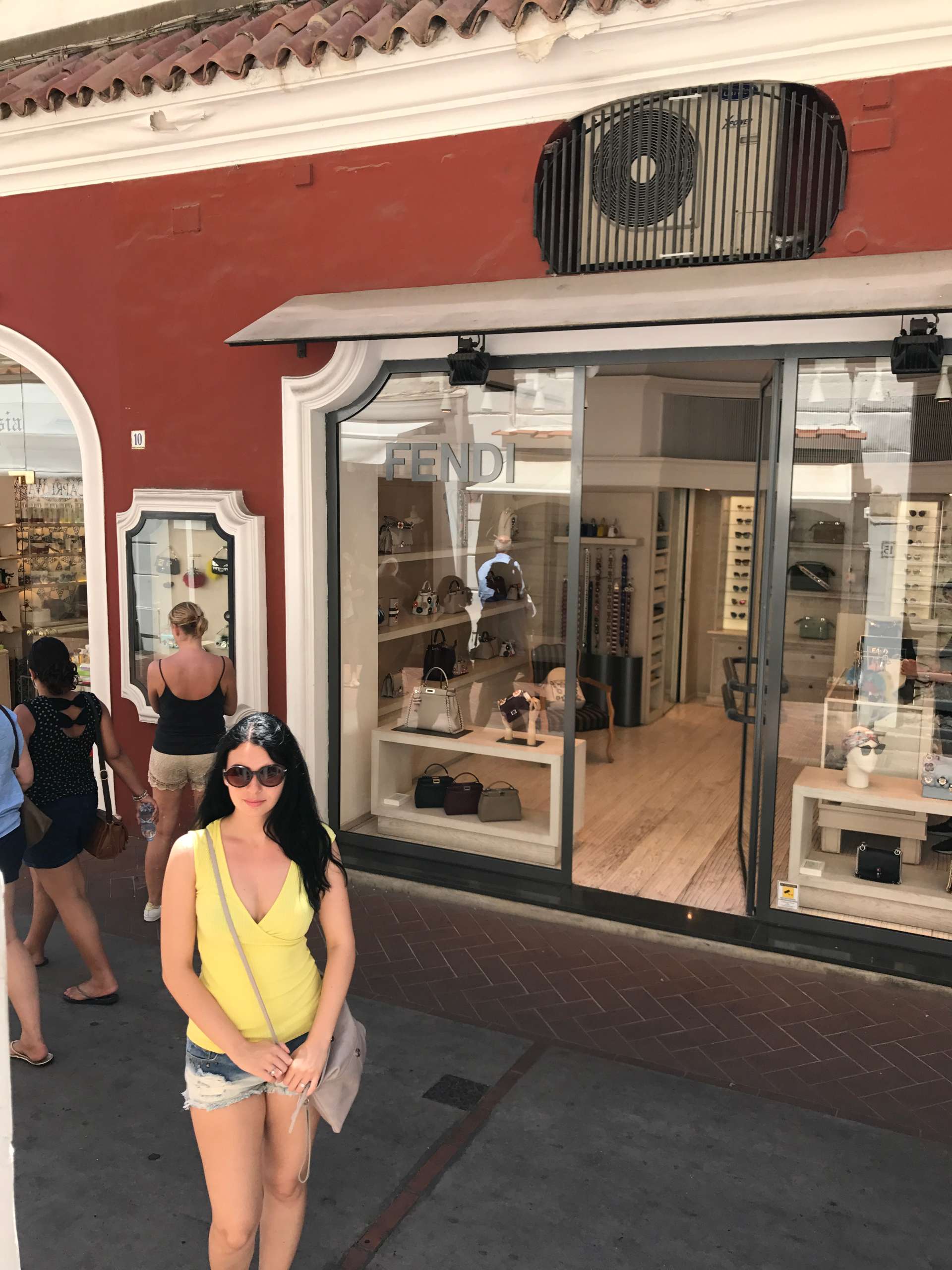 Capri's luxury boutiques