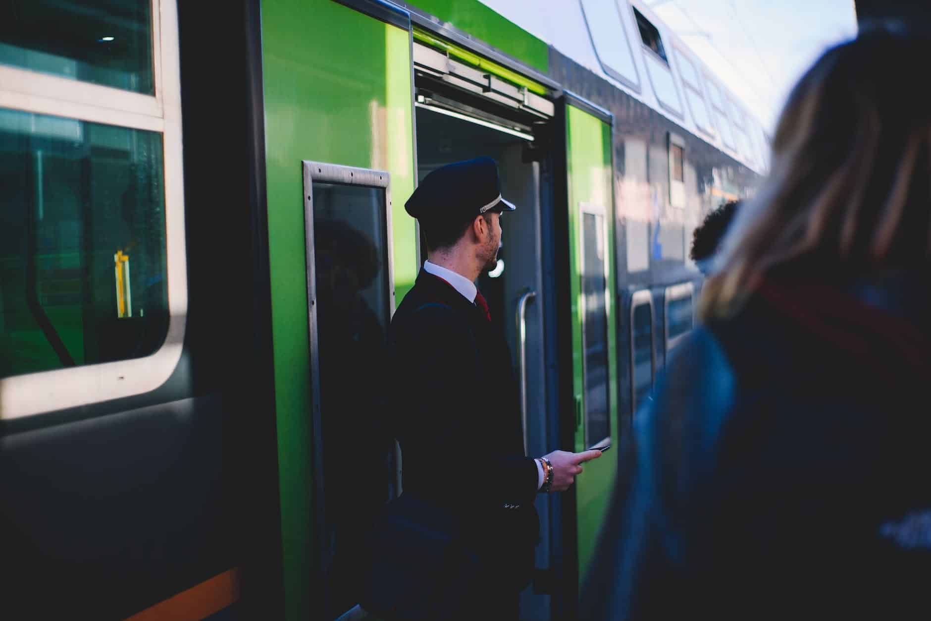 Train station Train station, trip from Rome to Tivoli - Photo by Christian Naccarato on Pexels.com