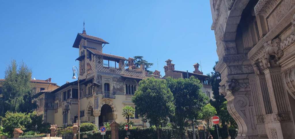 I Villini delle Fate, Quartiere Coppedè, Rome