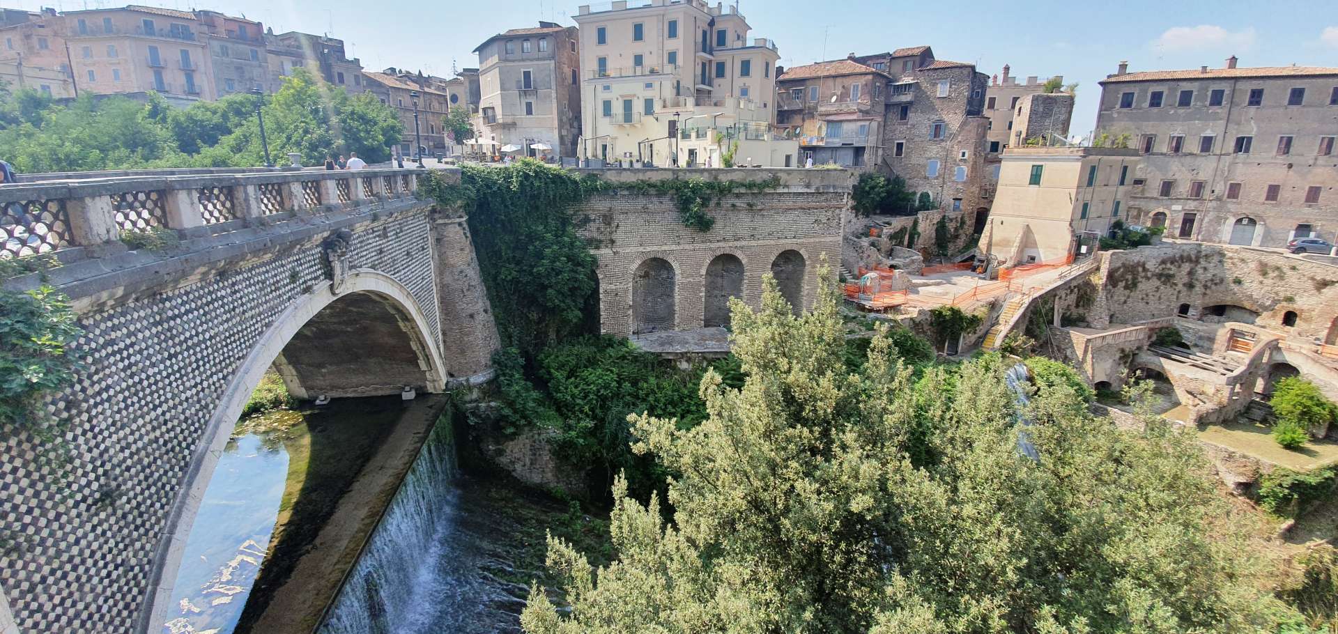Ponte Gregoriano, Tivoli Italy