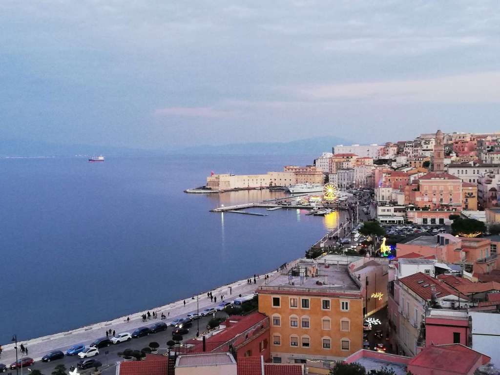 Gaeta old town, Montagna Spaccata Italy - Photo by Giuseppe Carrera on Unsplash, Destination: Rome