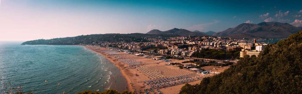 Serapo Beach in Gaeta, Montagna Spaccata, Italy  - Photo by Vilmantas Bekesius on Unsplash